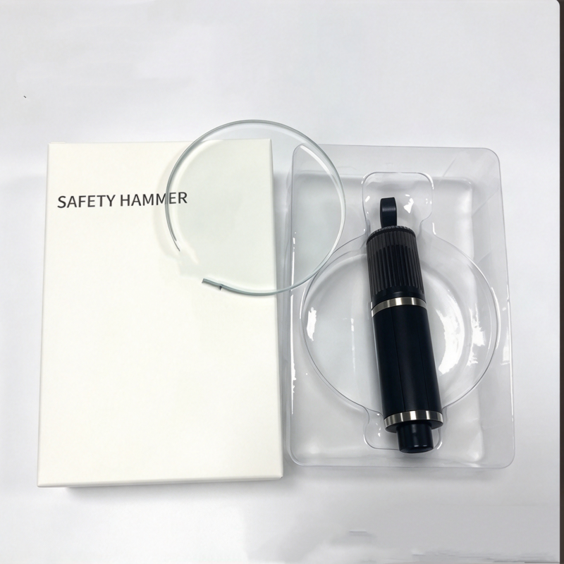 🚗 Compact Car Window Breaker and Seatbelt Cutter