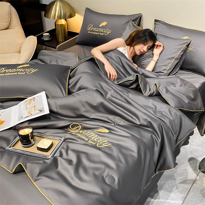 (Free Shipping)Summer Simple Ice Silk Quilt - clarioy