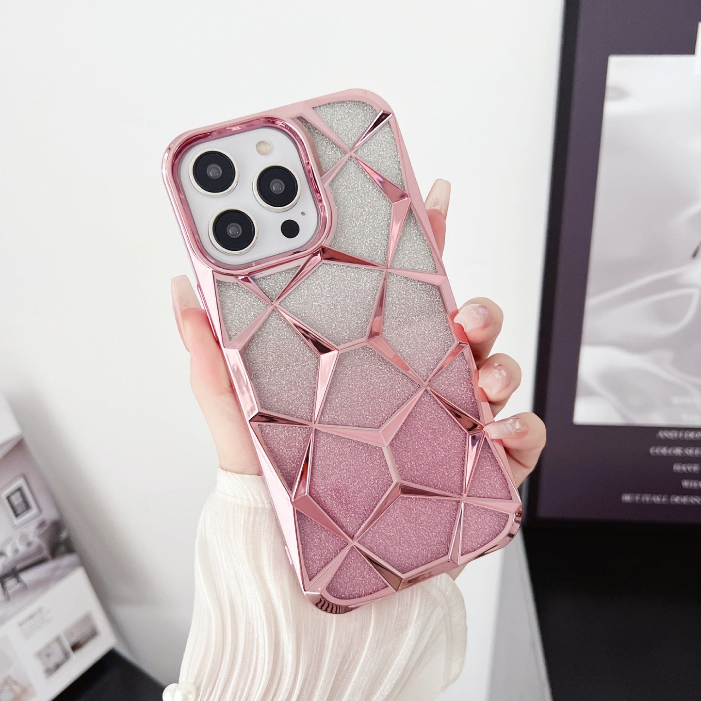 3D Geometric Case for iPhone - clarioy