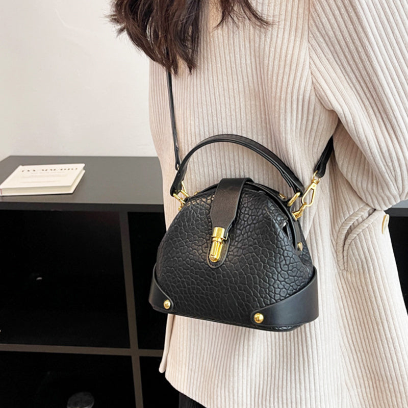 👜 LIMITED-TIME 50% OFF! ✨ Color-Blocked Bag – Stylish, Metal Hardware, Multi-Way 🧳