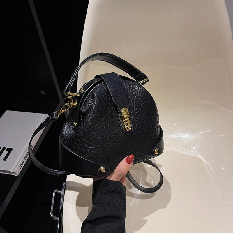 👜 LIMITED-TIME 50% OFF! ✨ Color-Blocked Bag – Stylish, Metal Hardware, Multi-Way 🧳