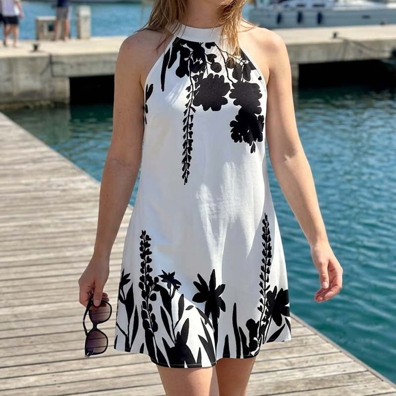 🌸 LIMITED-TIME 50% OFF! 💥 Women's Floral Print Halter Neck Dress – Chic, Flowy, Summer Essential ✨