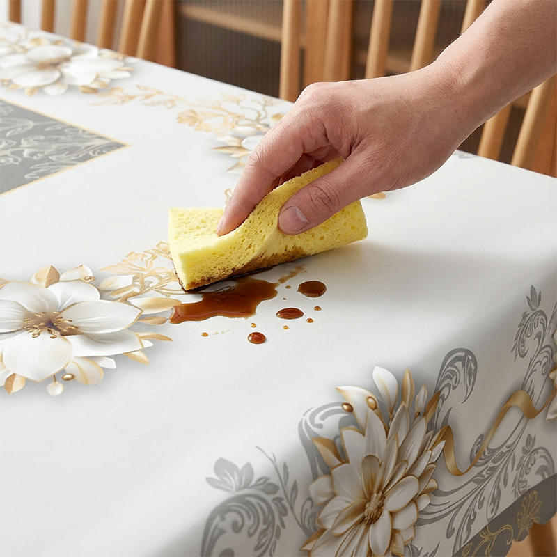 ⏳Time-Limited Special⏰Elegant Waterproof Embossed Floral Tablecloth